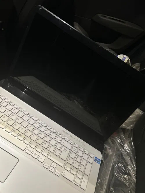 Sony vaio i3 