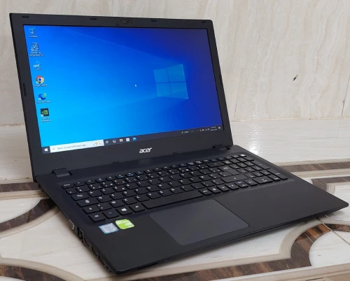 Acer i7