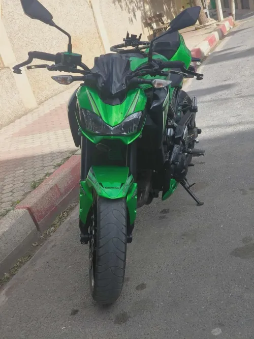 Kawazaki Z 900 