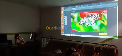 Sony VPL-VW60 SXRD Projector