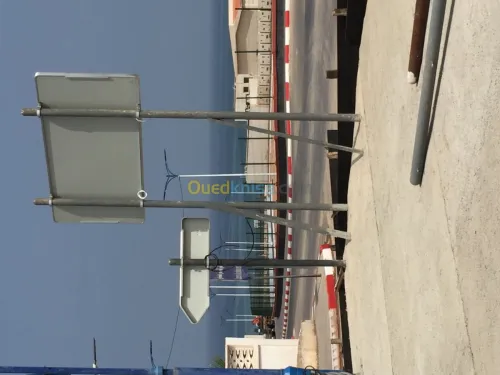 fabrication des enseignes pub- caisson