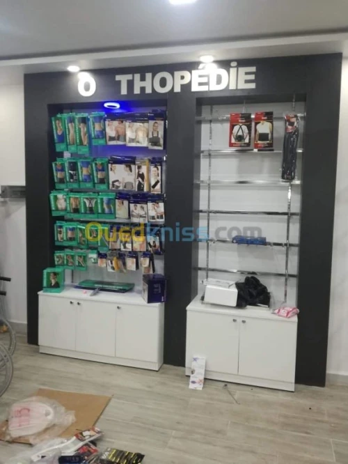 Agencement pharmacie,clinique Show room 