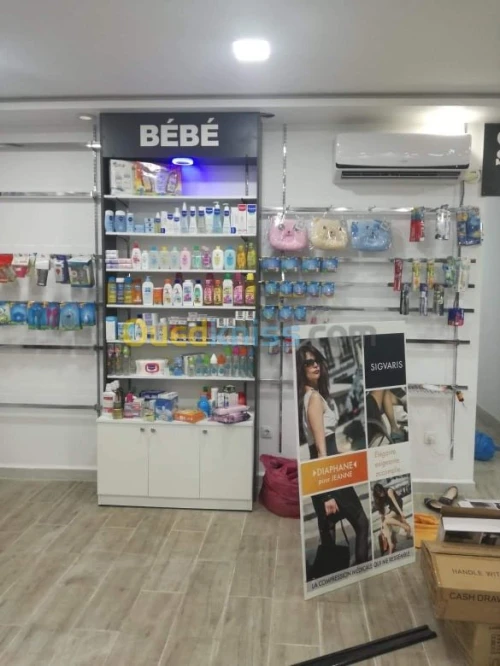 Agencement pharmacie,clinique Show room 