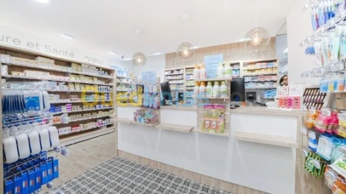 Agencement pharmacie,clinique Show room 