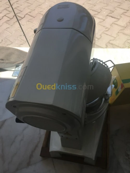 BATTEUR 20 LITRE PROFESSIONEL COMAF