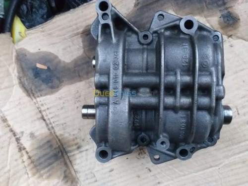 Bloc moteur mercedes c220 w204 646