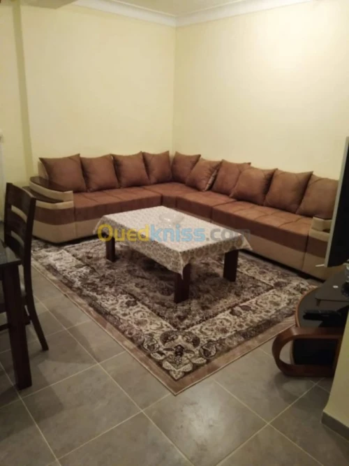 Location vacances Appartement F3 Alger Dely brahim