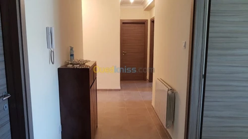 Location vacances Appartement F3 Alger Dely brahim