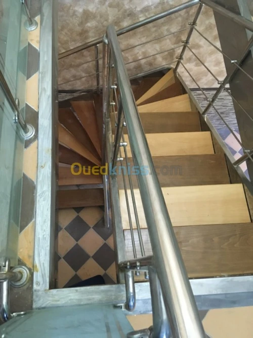 réalisation tout types d'escalier .