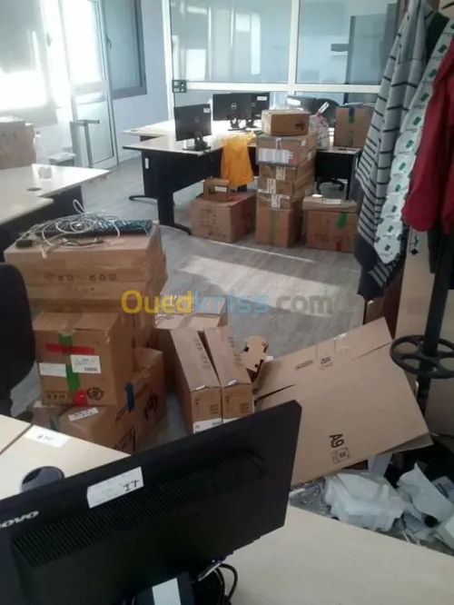 DÉMÉNAGEMENT_ PROFESSIONNEL_ PAS CHER