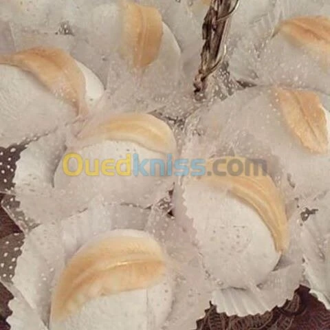 des gateaux traditionals et sec 