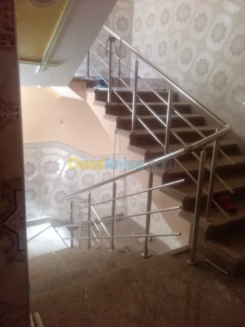 Rampe d'escalier inox et garde corps  