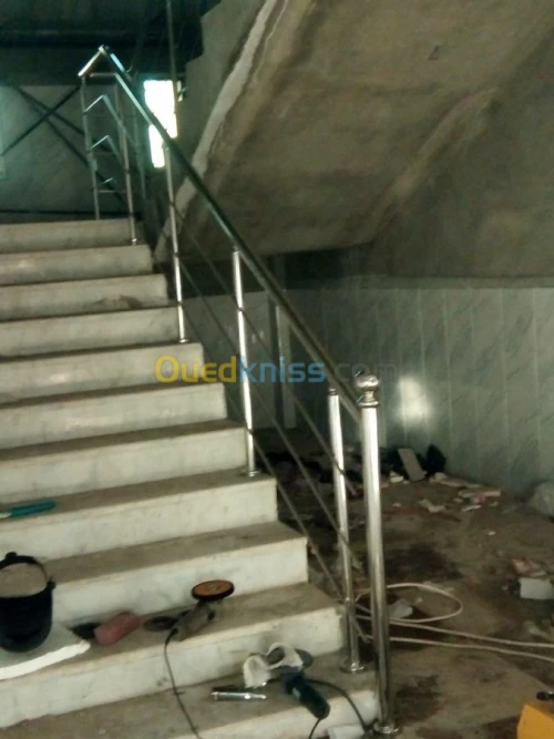 Rampe d'escalier inox et garde corps  