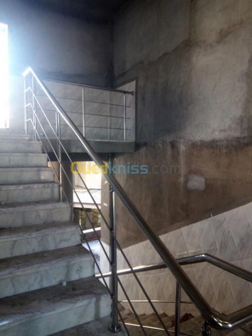 Rampe d'escalier inox et garde corps  