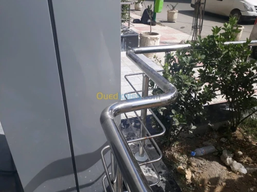  rampe d'escalier en inox et verre 