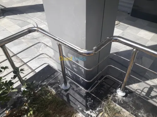  rampe d'escalier en inox et verre 