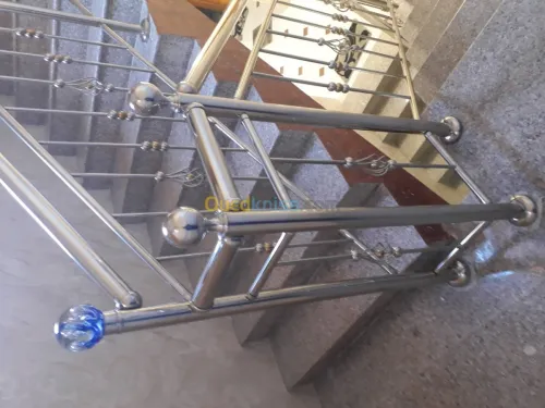  rampe d'escalier en inox et verre 