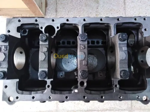 BLOC MOTEUR JMC  1030 4JB1 ISUZU