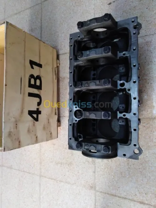 BLOC MOTEUR JMC  1030 4JB1 ISUZU