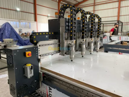CNC PLASMA / CNC ROUTER FRAISEUSE 