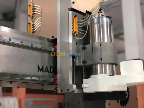 CNC PLASMA / CNC ROUTER FRAISEUSE 
