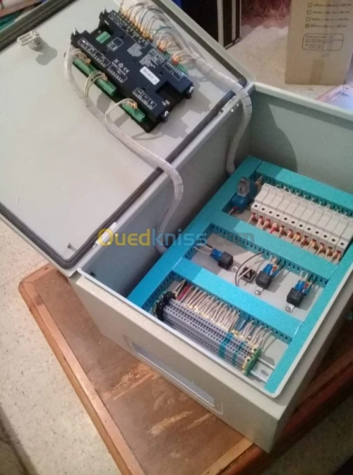 Les armoires de commande et inverseurs groupe électrogène 