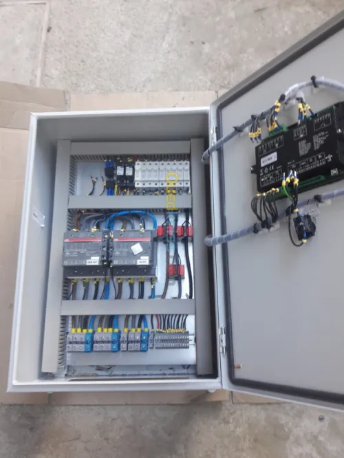 Les armoires de commande et inverseurs groupe électrogène 