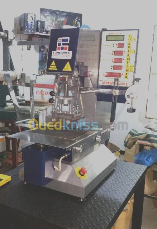 Machine estompage pour dorure a choud