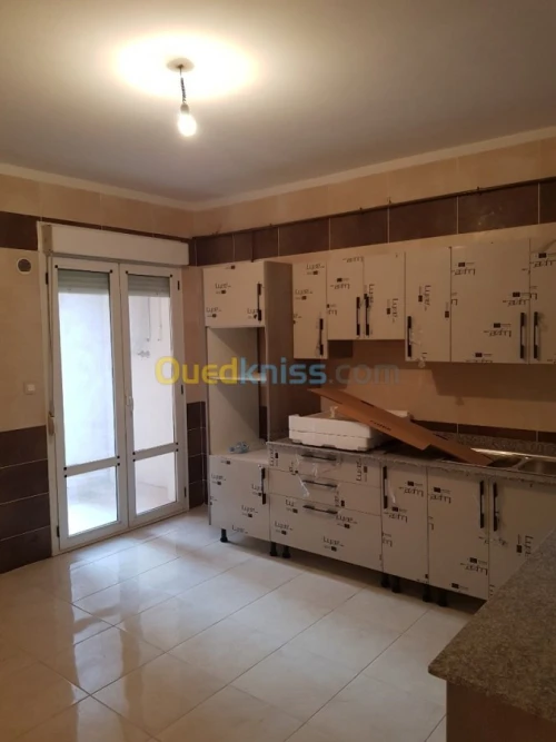 Location Appartement F4 Alger Birtouta
