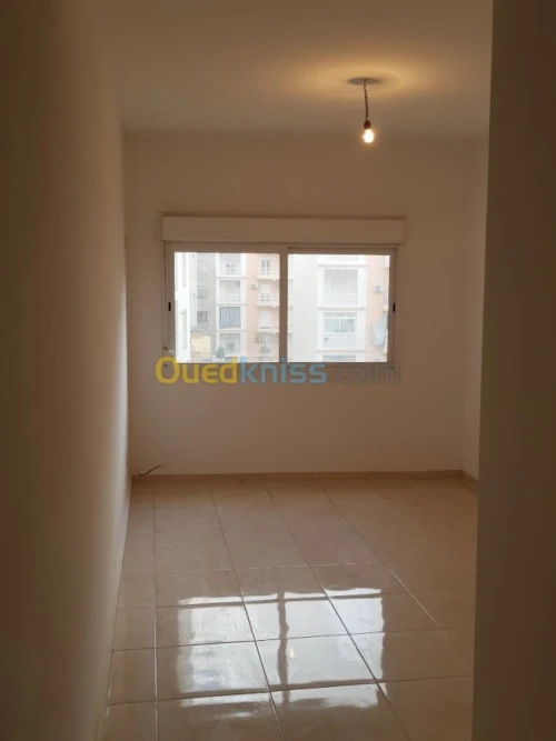 Location Appartement F4 Alger Birtouta