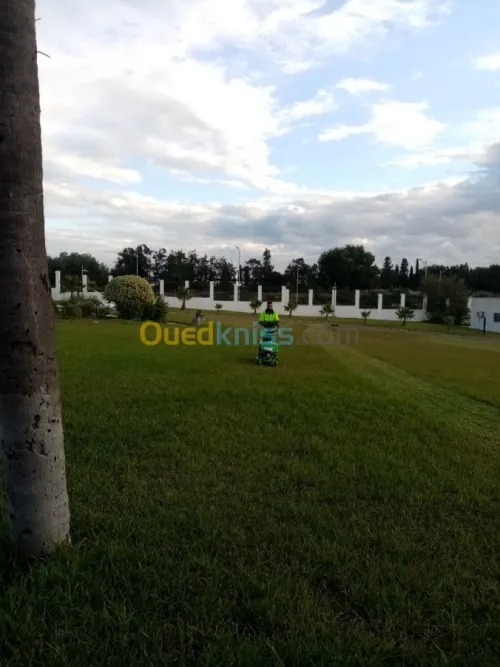  espace vert bien conçu et bien entretenu est générateur