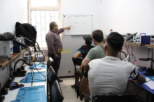 تكوين في اصلاح الهواتف الذكية