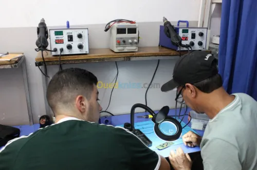 تكوين في اصلاح الهواتف الذكية