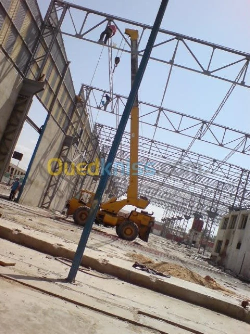 CONSTRUCTION METALLIQUE