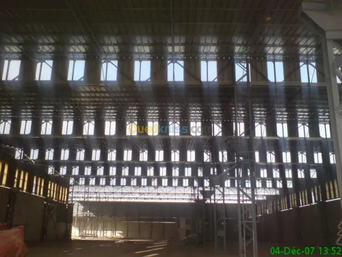 CONSTRUCTION METALLIQUE