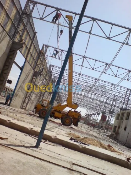 CONSTRUCTION METALLIQUE