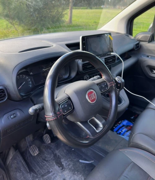 Fiat Doblo 2023 Italien