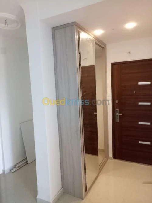 Montage meubles en boit