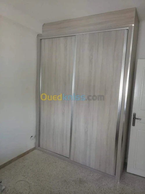 Montage meubles en boit