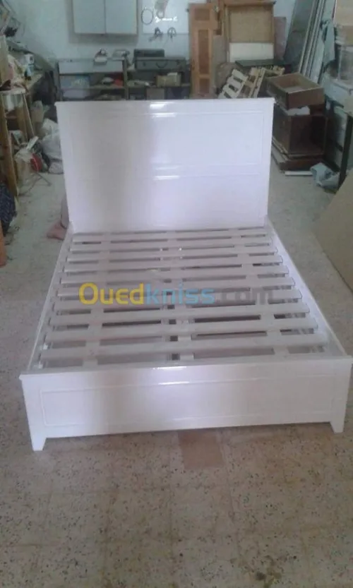 Montage meubles en boit