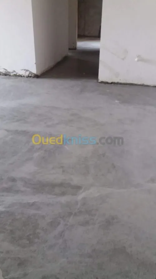 Chape minute /chape autonivelant