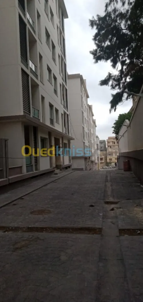 Vente Appartement F4 Alger Dely brahim