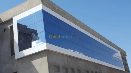 Habillage de façade de bâtiment