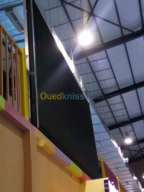Led écran géant  شاشات العرض العملاقة