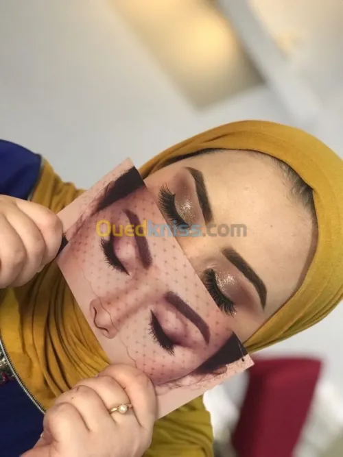 Coiffeuse et maquilleuse à domicile 