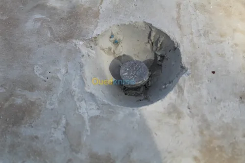 BALISE EN BÉTON (balise de sécurité)