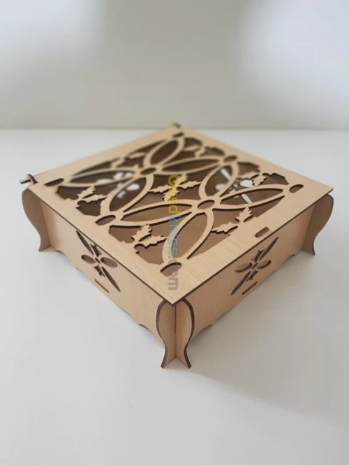 Boîte à gâteaux علب حلويات بالخشب 