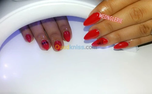 Onglerie, Nail Art, Pédicure, Manucure