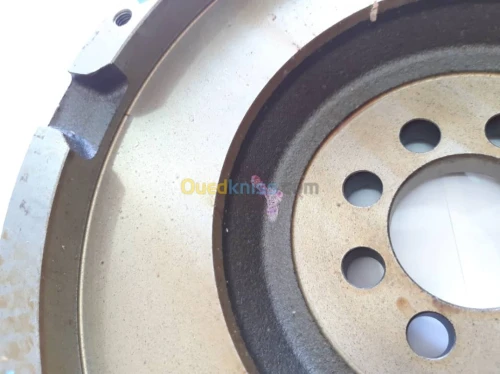 VOLANT MOTEUR ISUZU D-MAX 8-98077-180-