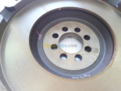 VOLANT MOTEUR ISUZU D-MAX 8-98077-180-